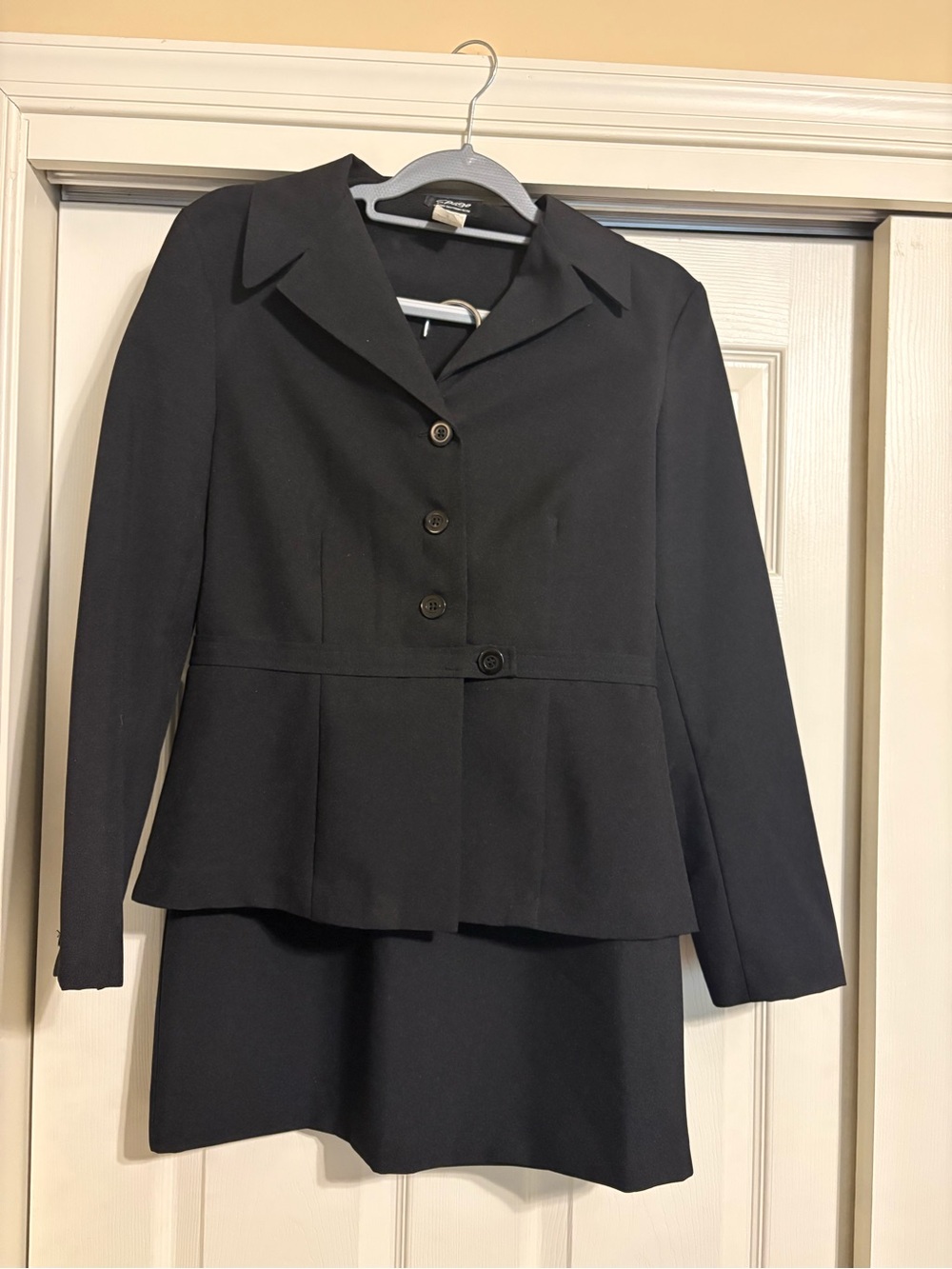 Classic Black Women's Skirt Suit Jacket (8) and Skirt (6).